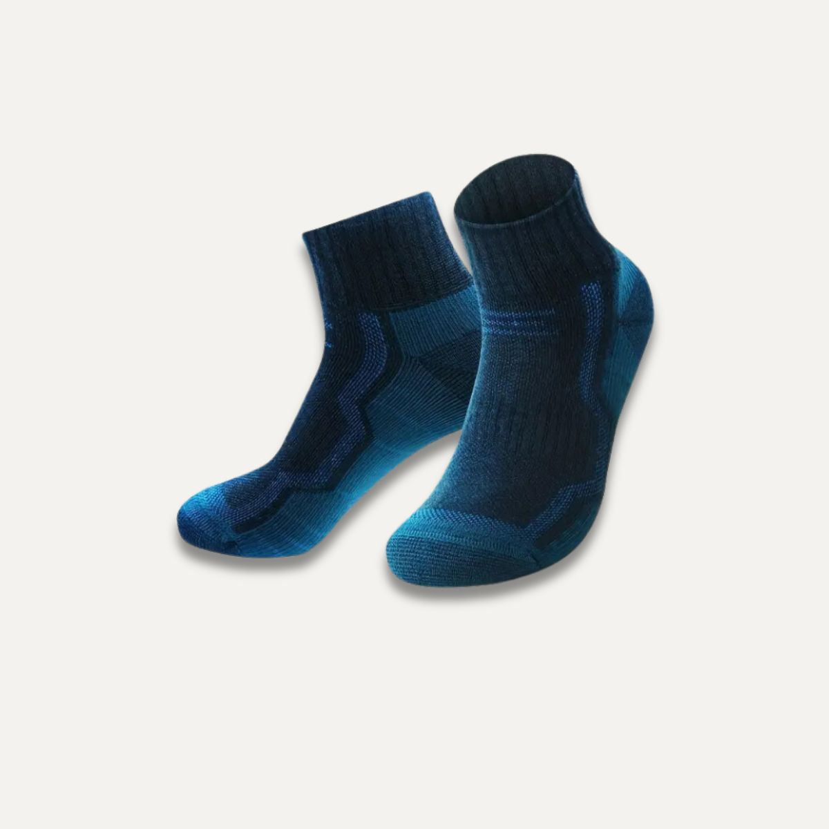 Elefant Moisture-Wicking Ankle Socks